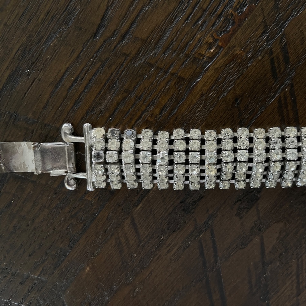 1940 Vintage Rhinestone Bangle - Picture 2 of 6